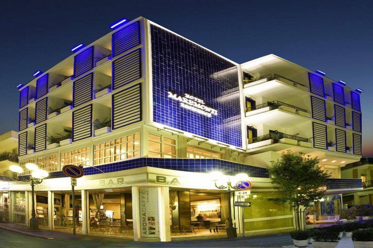 Hotel Maremonti Габиче Маре Екстериор снимка